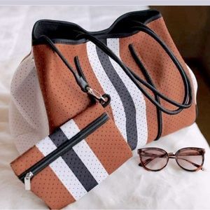 💥 BOGO 💥 NEW Convertible Neoprene Tote Bag Latte and White